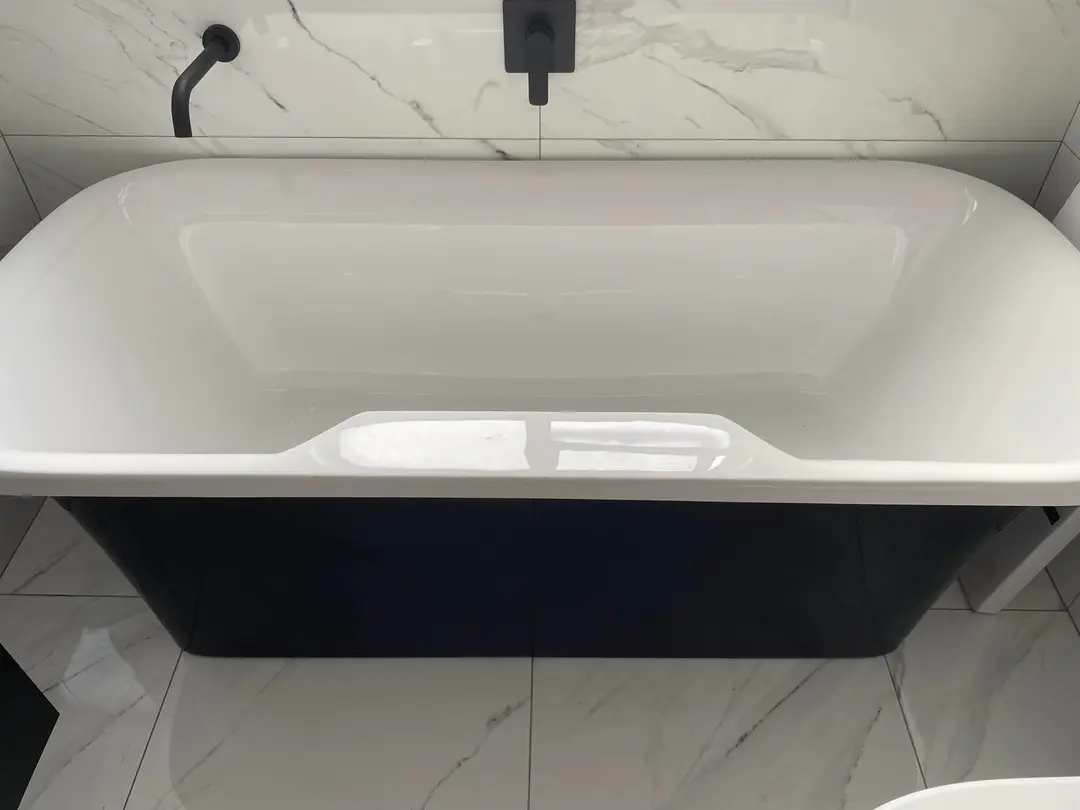 Modern Bathroom Modern Bathroom